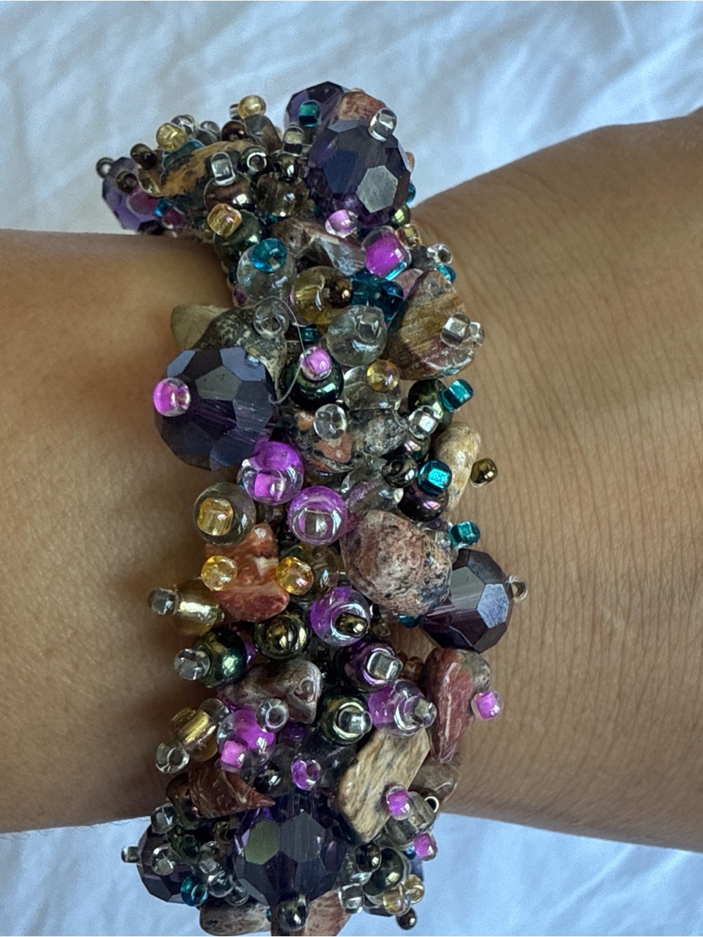 Bracelet hand made